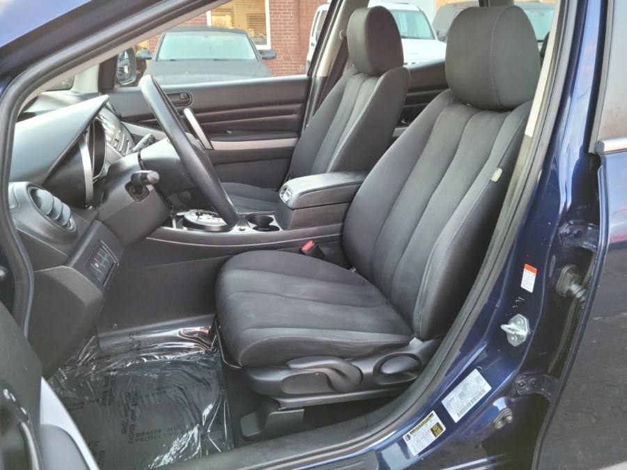 Used Mazda CX-7 4dr i SV 2011 | Toro Auto. East Windsor, Connecticut Used Mazda CX-7 4dr i SV 2011 | Toro Auto. East Windsor, Connecticut