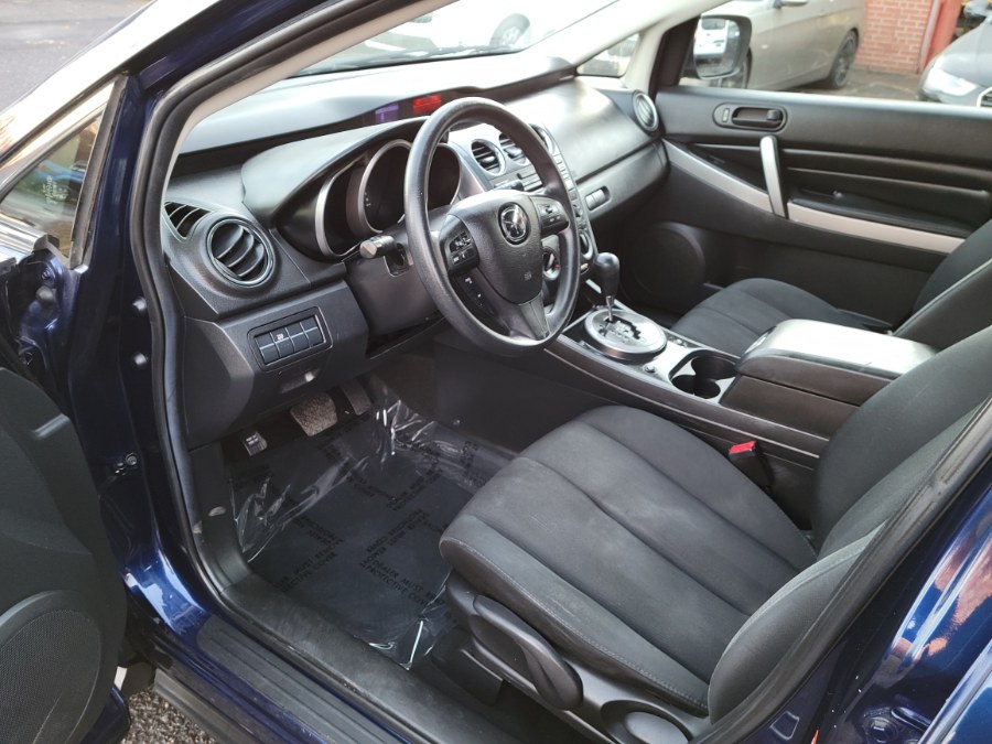 Used Mazda CX-7 4dr i SV 2011 | Toro Auto. East Windsor, Connecticut Used Mazda CX-7 4dr i SV 2011 | Toro Auto. East Windsor, Connecticut