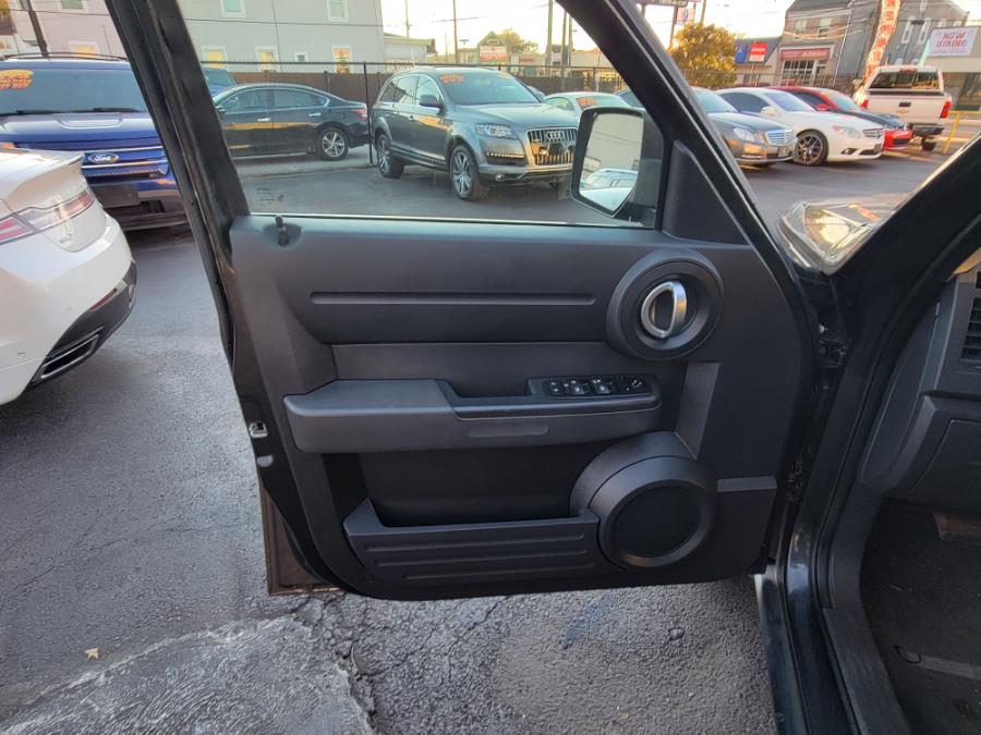 2010 Dodge Nitro 4WD 4dr Heat, available for sale in Philadelphia, Pennsylvania | Eugen's Auto Sales & Repairs. Philadelphia, Pennsylvania 2010 Dodge Nitro 4WD 4dr Heat, available for sale in Philadelphia, Pennsylvania | Eugen's Auto Sales & Repairs. Philadelphia, Pennsylvania