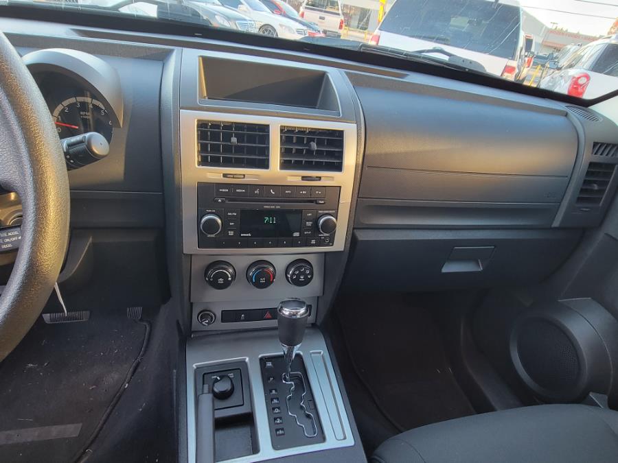 2010 Dodge Nitro 4WD 4dr Heat, available for sale in Philadelphia, Pennsylvania | Eugen's Auto Sales & Repairs. Philadelphia, Pennsylvania 2010 Dodge Nitro 4WD 4dr Heat, available for sale in Philadelphia, Pennsylvania | Eugen's Auto Sales & Repairs. Philadelphia, Pennsylvania