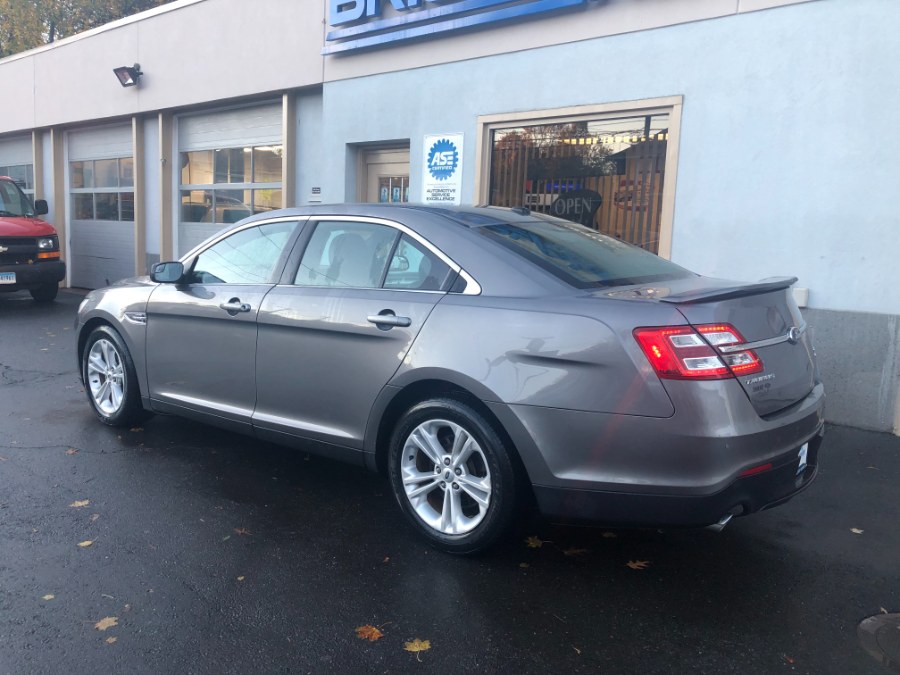 Used Ford Taurus 4dr Sdn SEL FWD 2013 | Bristol Auto Center LLC. Bristol, Connecticut Used Ford Taurus 4dr Sdn SEL FWD 2013 | Bristol Auto Center LLC. Bristol, Connecticut