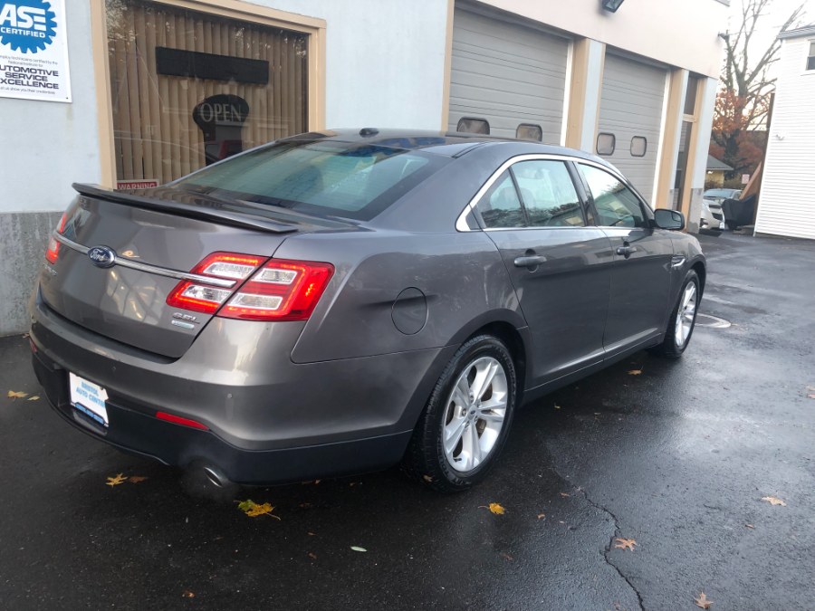 Used Ford Taurus 4dr Sdn SEL FWD 2013 | Bristol Auto Center LLC. Bristol, Connecticut Used Ford Taurus 4dr Sdn SEL FWD 2013 | Bristol Auto Center LLC. Bristol, Connecticut