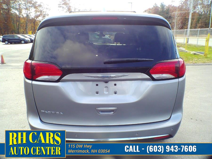 Used Chrysler Pacifica Touring-L FWD 2017 | RH Cars LLC. Merrimack, New Hampshire Used Chrysler Pacifica Touring-L FWD 2017 | RH Cars LLC. Merrimack, New Hampshire