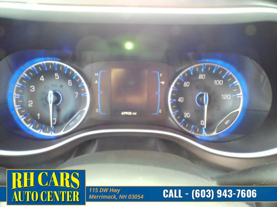 Used Chrysler Pacifica Touring-L FWD 2017 | RH Cars LLC. Merrimack, New Hampshire Used Chrysler Pacifica Touring-L FWD 2017 | RH Cars LLC. Merrimack, New Hampshire