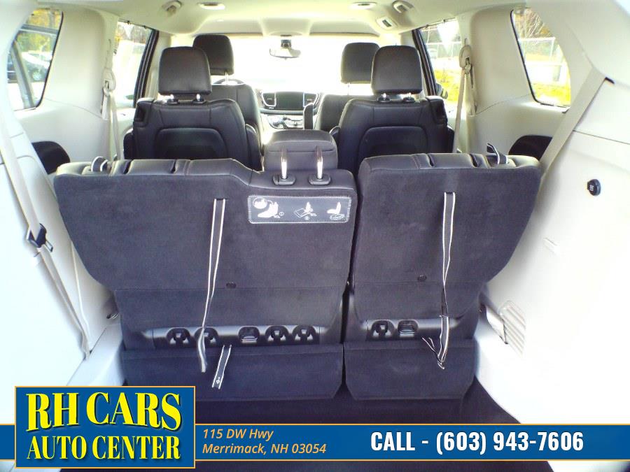 Used Chrysler Pacifica Touring-L FWD 2017 | RH Cars LLC. Merrimack, New Hampshire Used Chrysler Pacifica Touring-L FWD 2017 | RH Cars LLC. Merrimack, New Hampshire