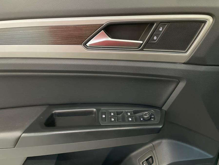 Used Volkswagen Atlas 3.6L V6 SE w/Technology 4MOTION 2019 | Luxury Motor Club. Franklin Square, New York Used Volkswagen Atlas 3.6L V6 SE w/Technology 4MOTION 2019 | Luxury Motor Club. Franklin Square, New York