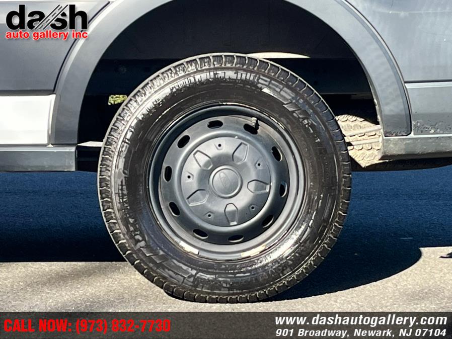 Used Ford Transit Cargo Van T-250 148" Med Rf 9000 GVWR Sliding RH Dr 2016 | Dash Auto Gallery Inc.. Newark, New Jersey Used Ford Transit Cargo Van T-250 148" Med Rf 9000 GVWR Sliding RH Dr 2016 | Dash Auto Gallery Inc.. Newark, New Jersey