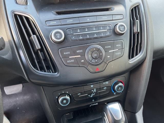 Used Ford Focus SE 2015 | Hillside Auto Outlet. Jamaica, New York Used Ford Focus SE 2015 | Hillside Auto Outlet. Jamaica, New York