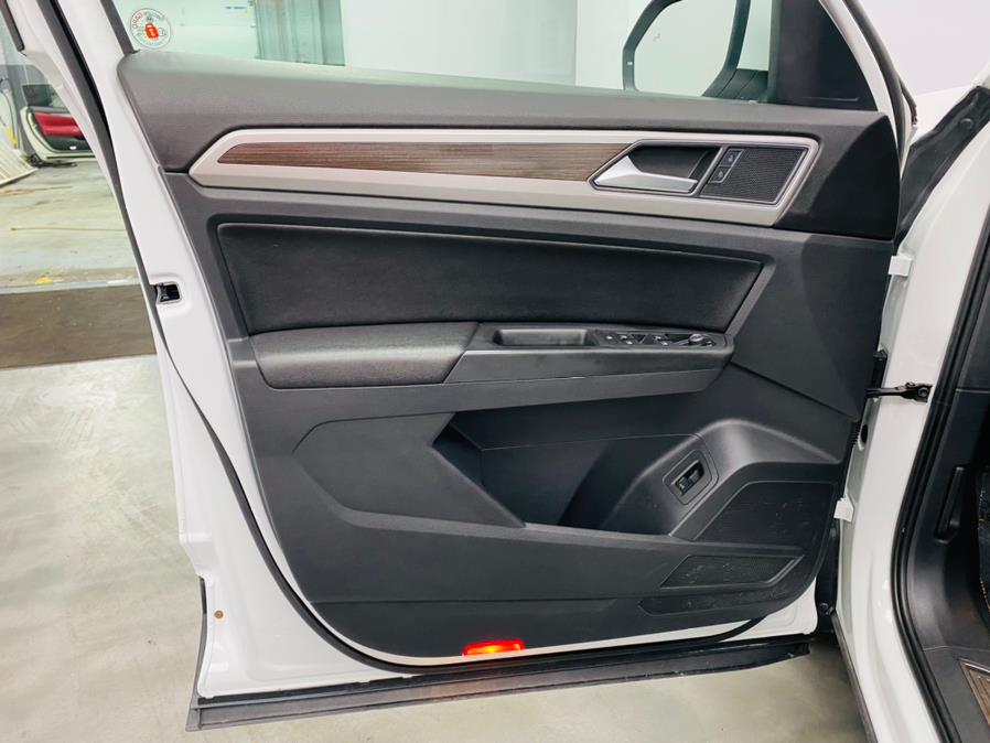 Used Volkswagen Atlas 3.6L V6 SEL 4MOTION 2018 | East Coast Auto Group. Linden, New Jersey Used Volkswagen Atlas 3.6L V6 SEL 4MOTION 2018 | East Coast Auto Group. Linden, New Jersey