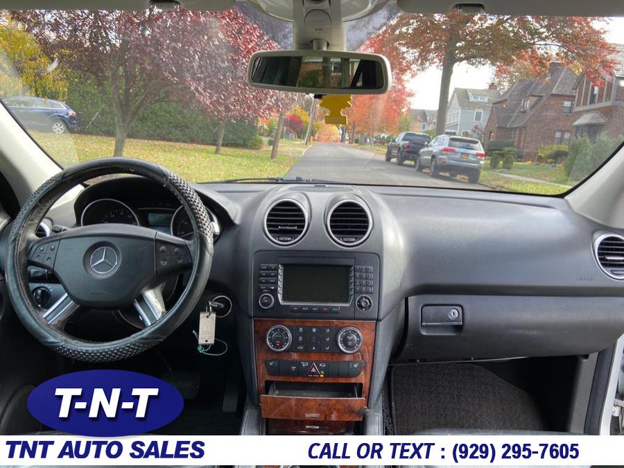 2006 Mercedes-Benz M-Class 4MATIC 4dr 5.0L, available for sale in Bronx, New York | TNT Auto Sales USA inc. Bronx, New York 2006 Mercedes-Benz M-Class 4MATIC 4dr 5.0L, available for sale in Bronx, New York | TNT Auto Sales USA inc. Bronx, New York