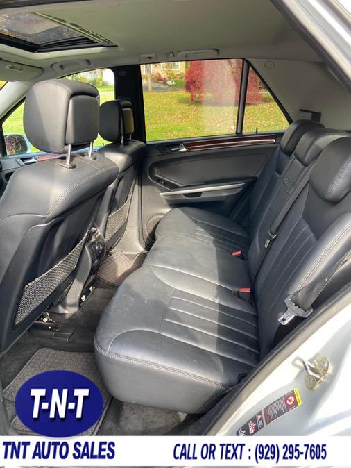 2006 Mercedes-Benz M-Class 4MATIC 4dr 5.0L, available for sale in Bronx, New York | TNT Auto Sales USA inc. Bronx, New York 2006 Mercedes-Benz M-Class 4MATIC 4dr 5.0L, available for sale in Bronx, New York | TNT Auto Sales USA inc. Bronx, New York