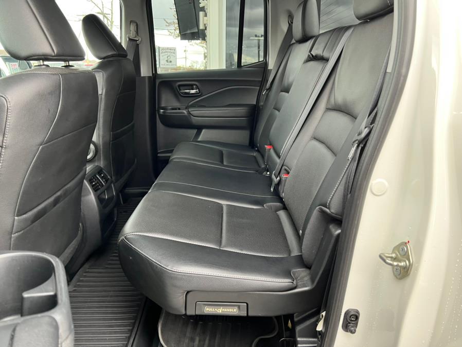 Used Honda Ridgeline RTL-T 4x4 Crew Cab 5.3'' Bed 2017 | Prestige Pre-Owned Motors Inc. New Windsor, New York Used Honda Ridgeline RTL-T 4x4 Crew Cab 5.3'' Bed 2017 | Prestige Pre-Owned Motors Inc. New Windsor, New York