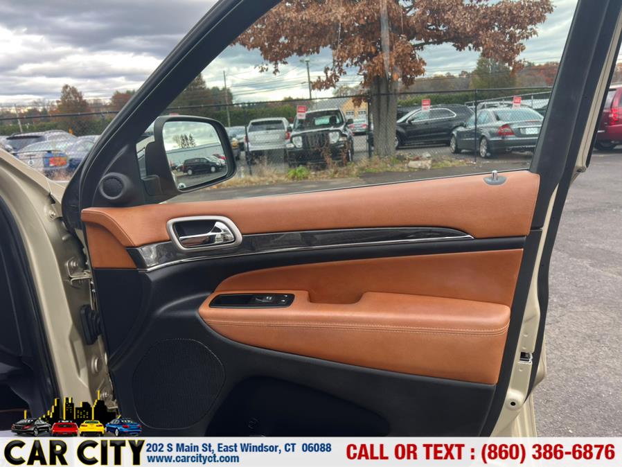 2011 Jeep Grand Cherokee 4WD 4dr Overland, available for sale in East Windsor, Connecticut | Car City LLC. East Windsor, Connecticut 2011 Jeep Grand Cherokee 4WD 4dr Overland, available for sale in East Windsor, Connecticut | Car City LLC. East Windsor, Connecticut