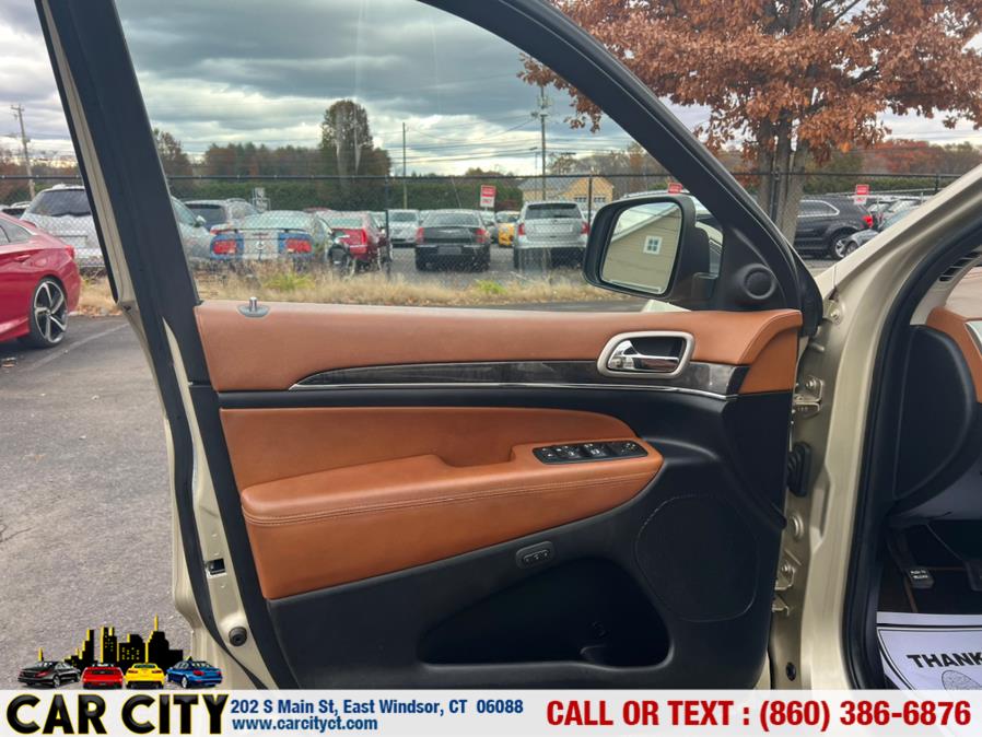 2011 Jeep Grand Cherokee 4WD 4dr Overland, available for sale in East Windsor, Connecticut | Car City LLC. East Windsor, Connecticut 2011 Jeep Grand Cherokee 4WD 4dr Overland, available for sale in East Windsor, Connecticut | Car City LLC. East Windsor, Connecticut