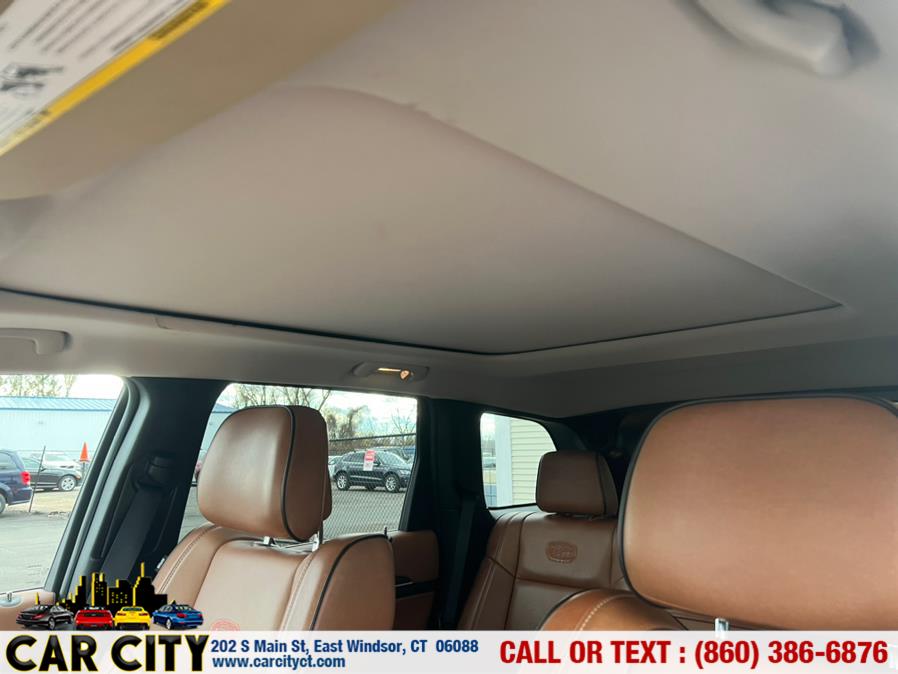 2011 Jeep Grand Cherokee 4WD 4dr Overland, available for sale in East Windsor, Connecticut | Car City LLC. East Windsor, Connecticut 2011 Jeep Grand Cherokee 4WD 4dr Overland, available for sale in East Windsor, Connecticut | Car City LLC. East Windsor, Connecticut
