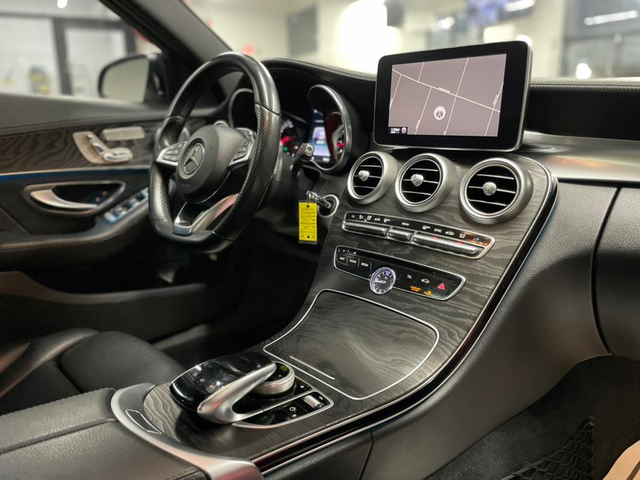 Used Mercedes-Benz C-Class Sport Pkg 4dr Sdn C 400 4MATIC 2015 | Jamaica 26 Motors. Hollis, New York Used Mercedes-Benz C-Class Sport Pkg 4dr Sdn C 400 4MATIC 2015 | Jamaica 26 Motors. Hollis, New York