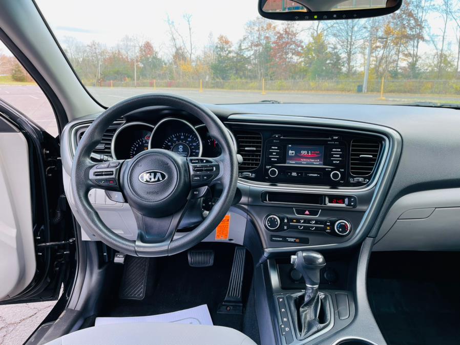 Used Kia Optima 4dr Sdn LX 2014 | Supreme Automotive. New Britain, Connecticut Used Kia Optima 4dr Sdn LX 2014 | Supreme Automotive. New Britain, Connecticut