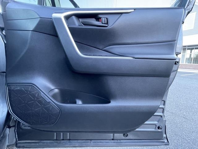 Used Toyota Rav4 LE 2019 | Blasius Federal Road. Brookfield, Connecticut Used Toyota Rav4 LE 2019 | Blasius Federal Road. Brookfield, Connecticut