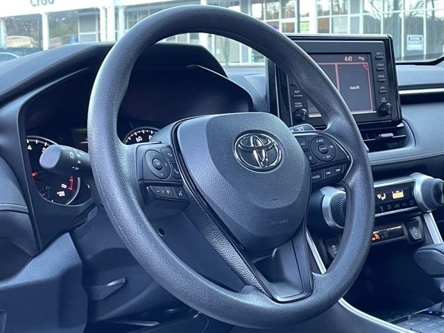 Used Toyota Rav4 LE 2019 | Blasius Federal Road. Brookfield, Connecticut Used Toyota Rav4 LE 2019 | Blasius Federal Road. Brookfield, Connecticut