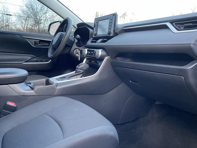 Used Toyota Rav4 LE 2019 | Blasius Federal Road. Brookfield, Connecticut Used Toyota Rav4 LE 2019 | Blasius Federal Road. Brookfield, Connecticut