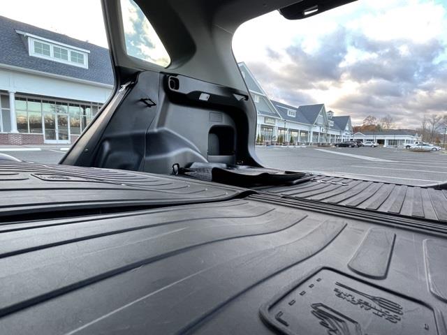 Used Toyota Rav4 LE 2019 | Blasius Federal Road. Brookfield, Connecticut Used Toyota Rav4 LE 2019 | Blasius Federal Road. Brookfield, Connecticut