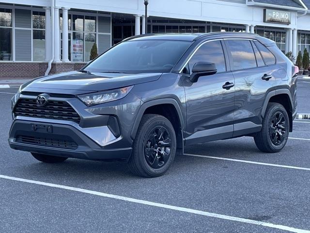 Used Toyota Rav4 LE 2019 | Blasius Federal Road. Brookfield, Connecticut Used Toyota Rav4 LE 2019 | Blasius Federal Road. Brookfield, Connecticut