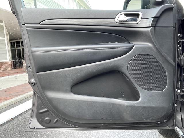 Used Jeep Grand Cherokee Altitude 2019 | Blasius Federal Road. Brookfield, Connecticut Used Jeep Grand Cherokee Altitude 2019 | Blasius Federal Road. Brookfield, Connecticut