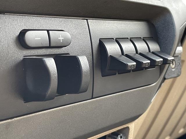 Used Ford F-350sd XLT 2015 | Blasius Federal Road. Brookfield, Connecticut Used Ford F-350sd XLT 2015 | Blasius Federal Road. Brookfield, Connecticut