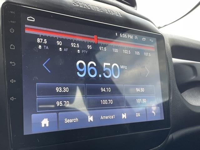 Used Jeep Renegade Latitude 2016 | Blasius Federal Road. Brookfield, Connecticut Used Jeep Renegade Latitude 2016 | Blasius Federal Road. Brookfield, Connecticut
