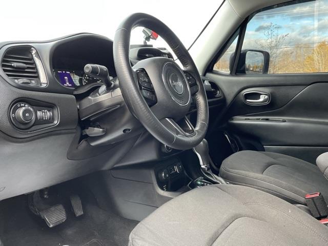 Used Jeep Renegade Latitude 2016 | Blasius Federal Road. Brookfield, Connecticut Used Jeep Renegade Latitude 2016 | Blasius Federal Road. Brookfield, Connecticut