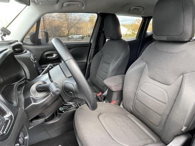 Used Jeep Renegade Latitude 2016 | Blasius Federal Road. Brookfield, Connecticut Used Jeep Renegade Latitude 2016 | Blasius Federal Road. Brookfield, Connecticut