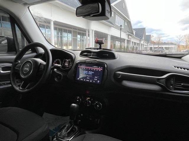 Used Jeep Renegade Latitude 2016 | Blasius Federal Road. Brookfield, Connecticut Used Jeep Renegade Latitude 2016 | Blasius Federal Road. Brookfield, Connecticut