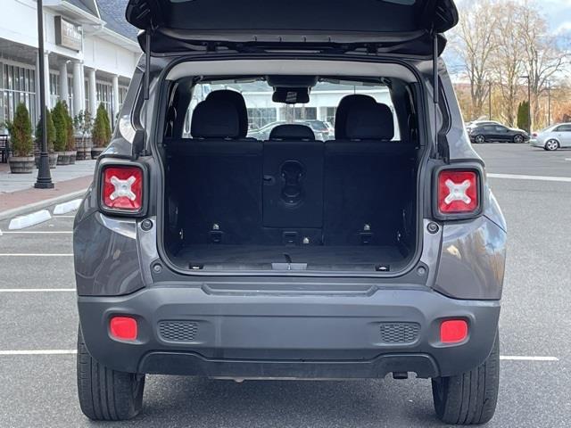 Used Jeep Renegade Latitude 2016 | Blasius Federal Road. Brookfield, Connecticut Used Jeep Renegade Latitude 2016 | Blasius Federal Road. Brookfield, Connecticut