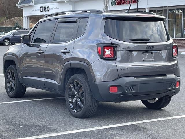 Used Jeep Renegade Latitude 2016 | Blasius Federal Road. Brookfield, Connecticut Used Jeep Renegade Latitude 2016 | Blasius Federal Road. Brookfield, Connecticut