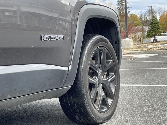 Used Jeep Renegade Latitude 2016 | Blasius Federal Road. Brookfield, Connecticut Used Jeep Renegade Latitude 2016 | Blasius Federal Road. Brookfield, Connecticut