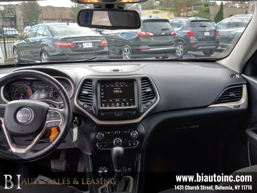 2016 Jeep Cherokee 4WD 4dr Latitude, available for sale in Bohemia, New York | B I Auto Sales. Bohemia, New York 2016 Jeep Cherokee 4WD 4dr Latitude, available for sale in Bohemia, New York | B I Auto Sales. Bohemia, New York