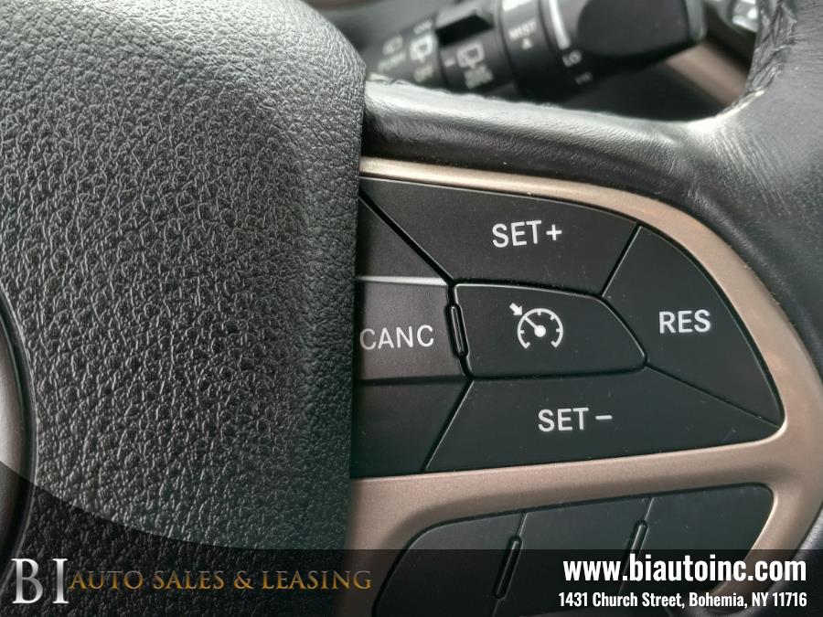 2016 Jeep Cherokee 4WD 4dr Latitude, available for sale in Bohemia, New York | B I Auto Sales. Bohemia, New York 2016 Jeep Cherokee 4WD 4dr Latitude, available for sale in Bohemia, New York | B I Auto Sales. Bohemia, New York