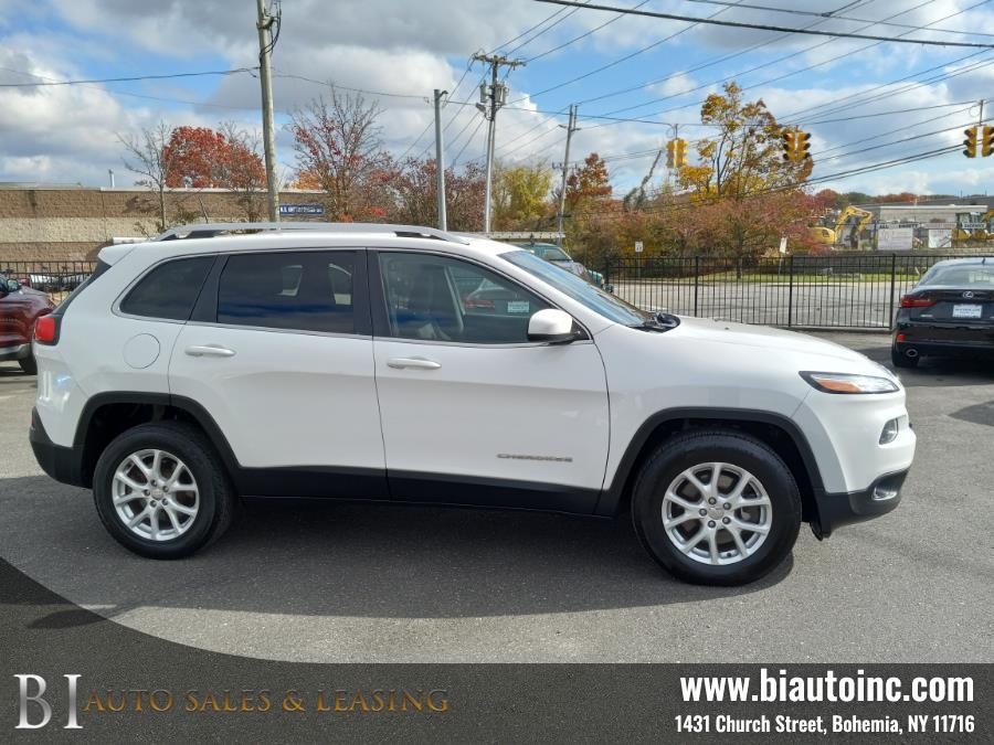 2016 Jeep Cherokee 4WD 4dr Latitude, available for sale in Bohemia, New York | B I Auto Sales. Bohemia, New York 2016 Jeep Cherokee 4WD 4dr Latitude, available for sale in Bohemia, New York | B I Auto Sales. Bohemia, New York