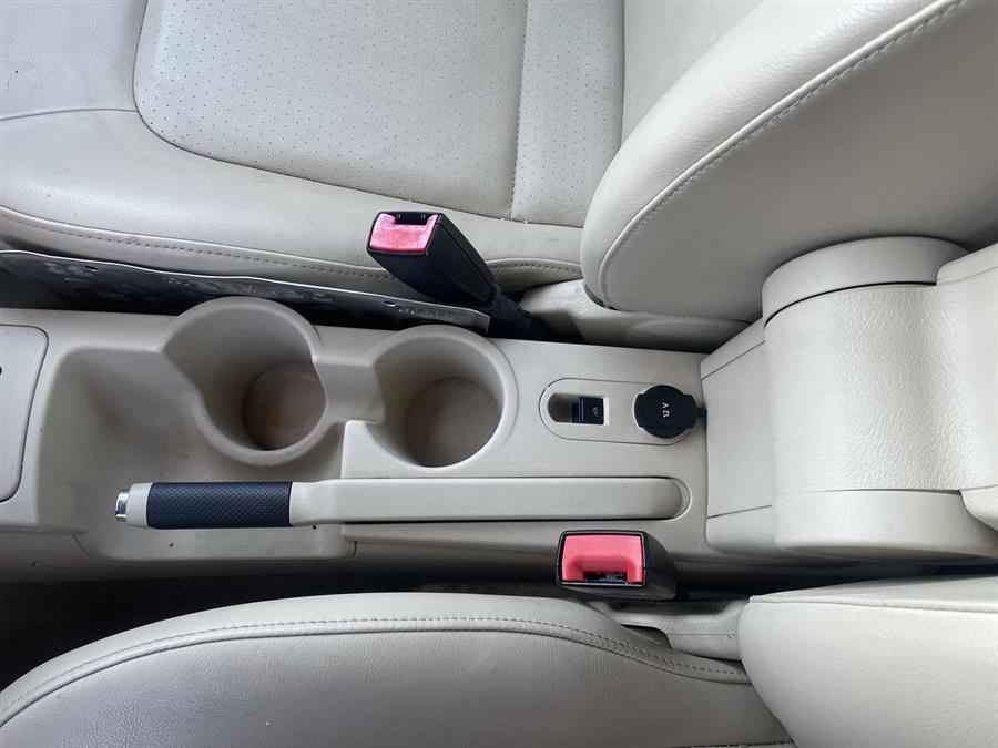 Used Volkswagen New Beetle Convertible 2dr Auto 2007 | Wiz Leasing Inc. Stratford, Connecticut Used Volkswagen New Beetle Convertible 2dr Auto 2007 | Wiz Leasing Inc. Stratford, Connecticut
