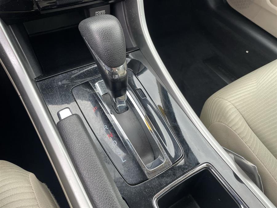 Used Honda Accord Sedan 4dr I4 CVT LX 2016 | Wiz Leasing Inc. Stratford, Connecticut Used Honda Accord Sedan 4dr I4 CVT LX 2016 | Wiz Leasing Inc. Stratford, Connecticut