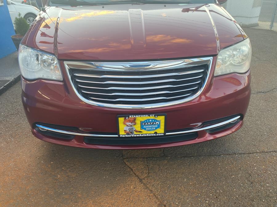 2014 Chrysler Town & Country 4dr Wgn Touring, available for sale in Stamford, Connecticut | Harbor View Auto Sales LLC. Stamford, Connecticut 2014 Chrysler Town & Country 4dr Wgn Touring, available for sale in Stamford, Connecticut | Harbor View Auto Sales LLC. Stamford, Connecticut