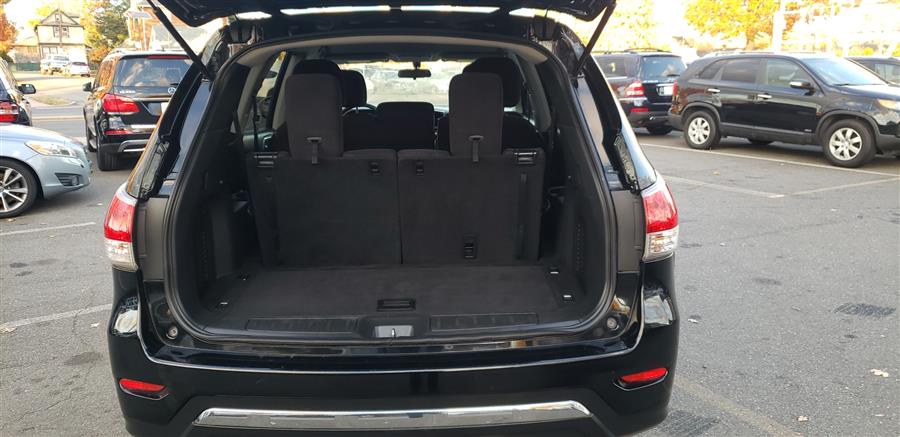 Used Nissan Pathfinder 4WD 4dr Platinum 2013 | Victoria Preowned Autos Inc. Little Ferry, New Jersey Used Nissan Pathfinder 4WD 4dr Platinum 2013 | Victoria Preowned Autos Inc. Little Ferry, New Jersey