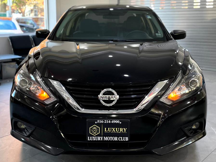 Used Nissan Altima 2.5 SR Sedan 2017 | Luxury Motor Club. Franklin Square, New York Used Nissan Altima 2.5 SR Sedan 2017 | Luxury Motor Club. Franklin Square, New York