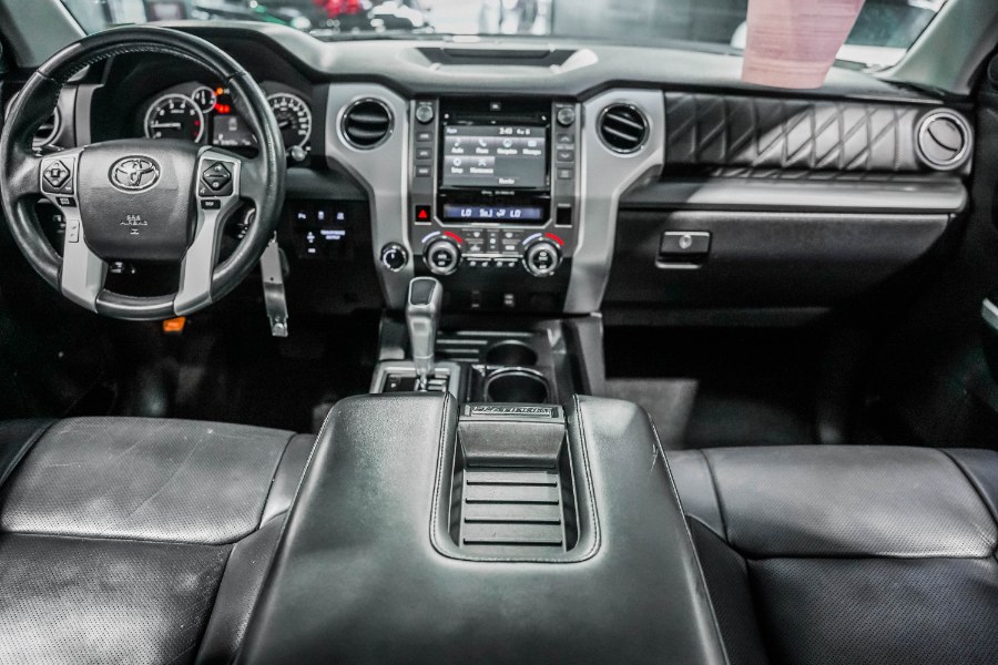 Used Toyota Tundra 4WD Platinum 2017 | 26 Motors Corp. Bronx, New York Used Toyota Tundra 4WD Platinum 2017 | 26 Motors Corp. Bronx, New York