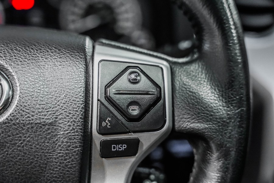 Used Toyota Tundra 4WD Platinum 2017 | 26 Motors Corp. Bronx, New York Used Toyota Tundra 4WD Platinum 2017 | 26 Motors Corp. Bronx, New York