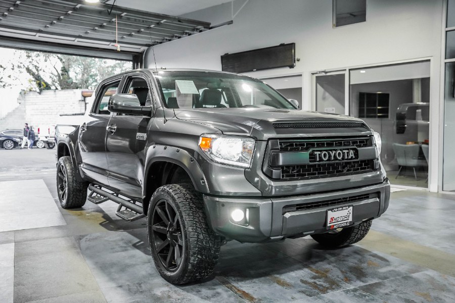 Used Toyota Tundra 4WD Platinum 2017 | 26 Motors Corp. Bronx, New York Used Toyota Tundra 4WD Platinum 2017 | 26 Motors Corp. Bronx, New York