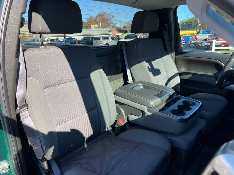 Used Chevrolet Silverado 1500 4WD Reg Cab 119.0" LT w/2LT 2015 | Mike And Tony Auto Sales, Inc. South Windsor, Connecticut Used Chevrolet Silverado 1500 4WD Reg Cab 119.0" LT w/2LT 2015 | Mike And Tony Auto Sales, Inc. South Windsor, Connecticut