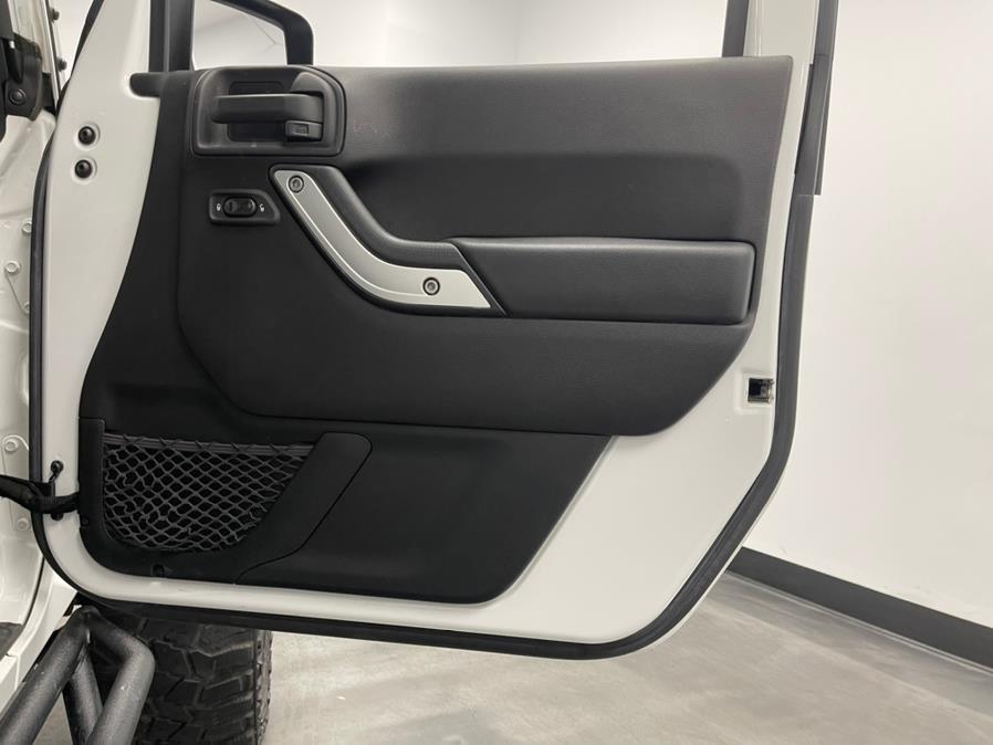 Used Jeep Wrangler Unlimited 4WD 4dr Wrangler X *Ltd Avail* 2015 | M Auto Group. Elizabeth, New Jersey Used Jeep Wrangler Unlimited 4WD 4dr Wrangler X *Ltd Avail* 2015 | M Auto Group. Elizabeth, New Jersey