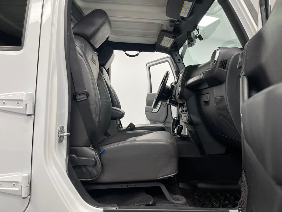 Used Jeep Wrangler Unlimited 4WD 4dr Wrangler X *Ltd Avail* 2015 | M Auto Group. Elizabeth, New Jersey Used Jeep Wrangler Unlimited 4WD 4dr Wrangler X *Ltd Avail* 2015 | M Auto Group. Elizabeth, New Jersey