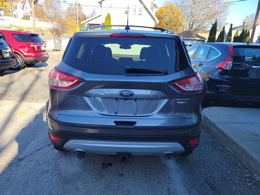 Used Ford Escape 4WD 4dr Titanium 2013 | Melrose Auto Gallery. Melrose, Massachusetts